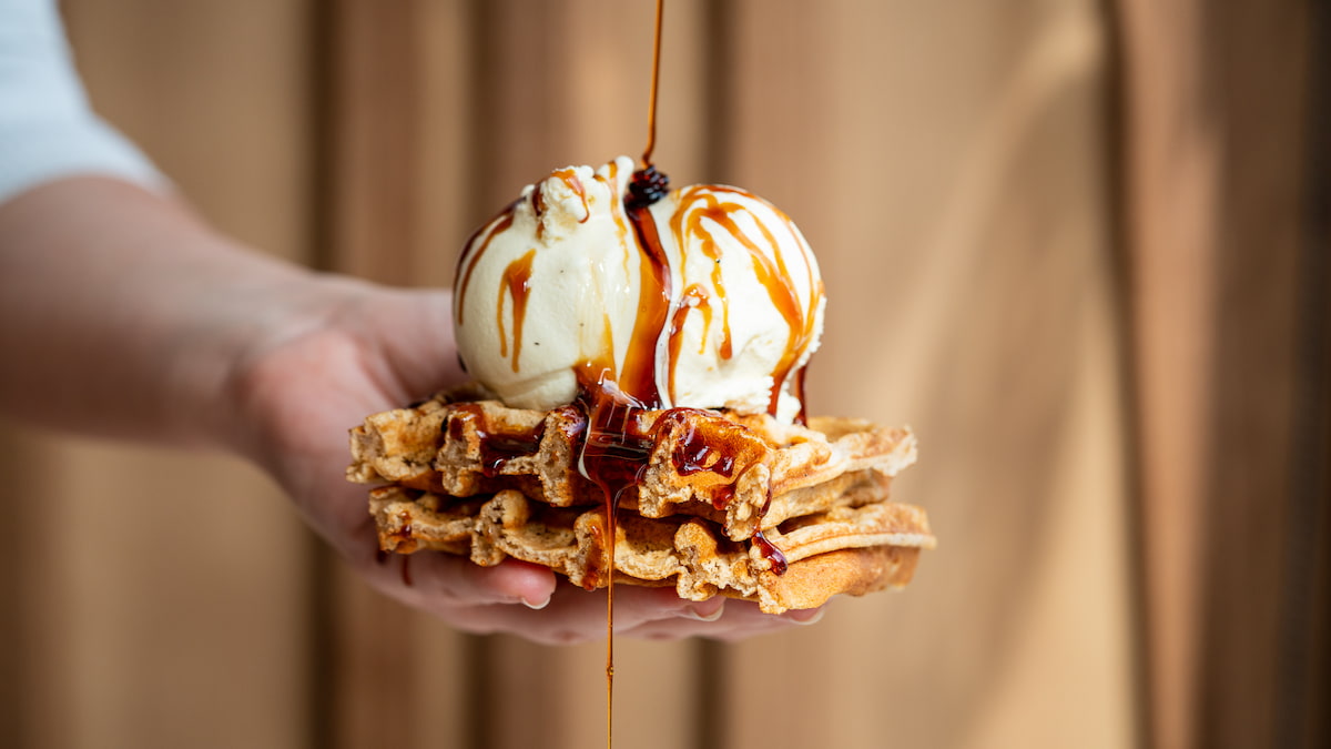 Ice cream with honey from the Colony on a waffle